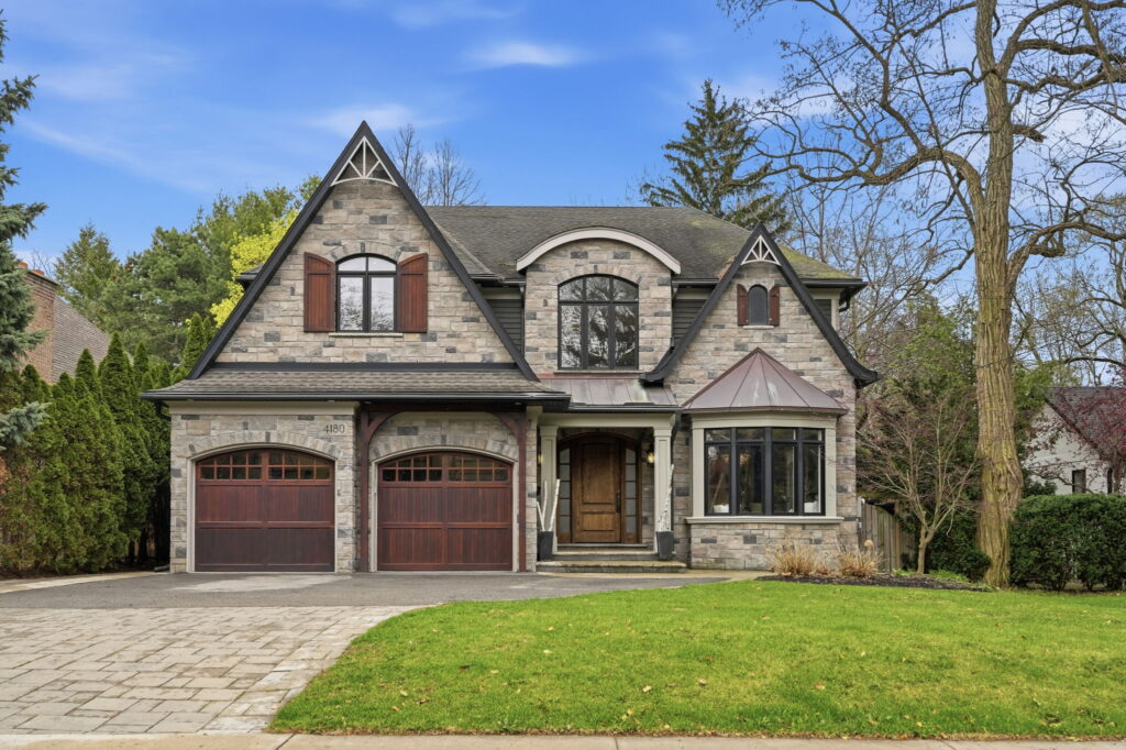 Luxury Lakeshore Living