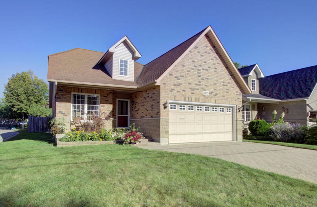 Beautiful Downtown Bungaloft