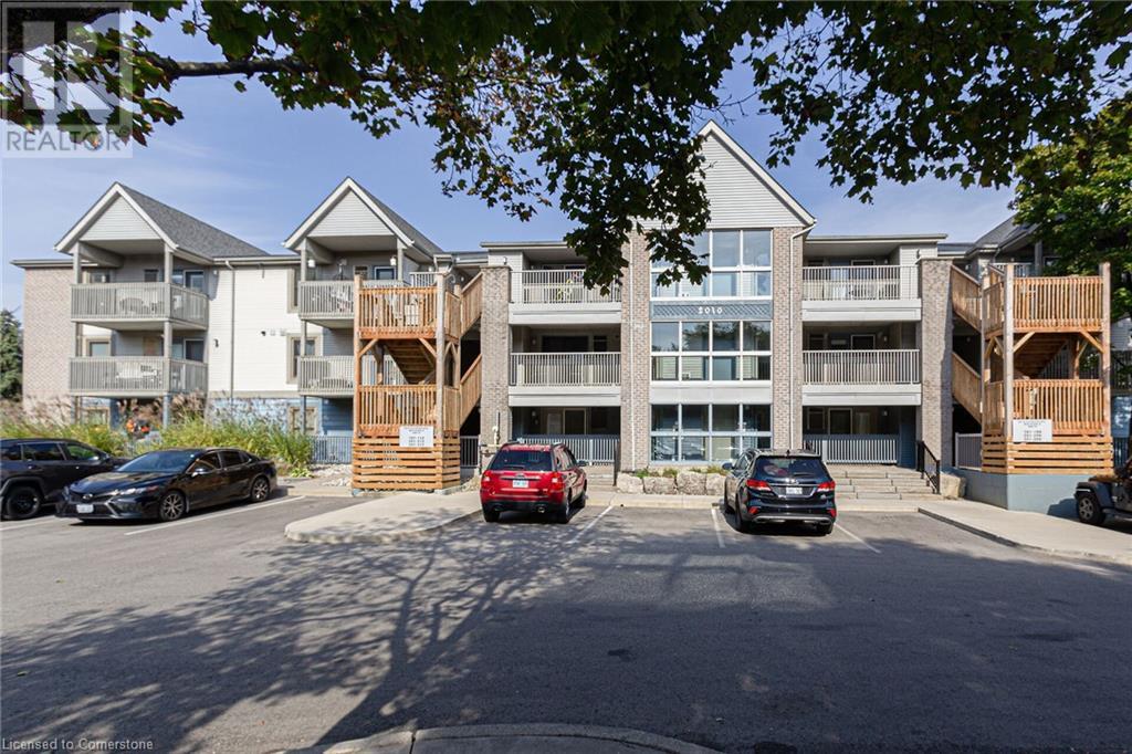 2010 CLEAVER Avenue Unit# 103, burlington, Ontario