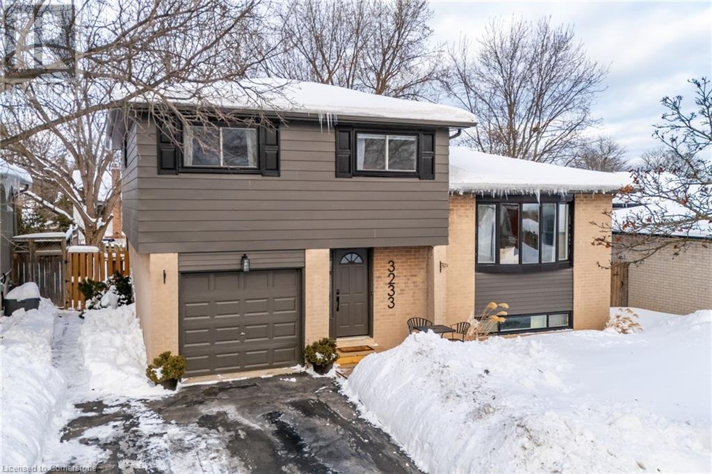 3233 LANSDOWN Drive, burlington, Ontario