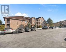 3050 PINEMEADOW Drive Unit# 40, burlington, Ontario