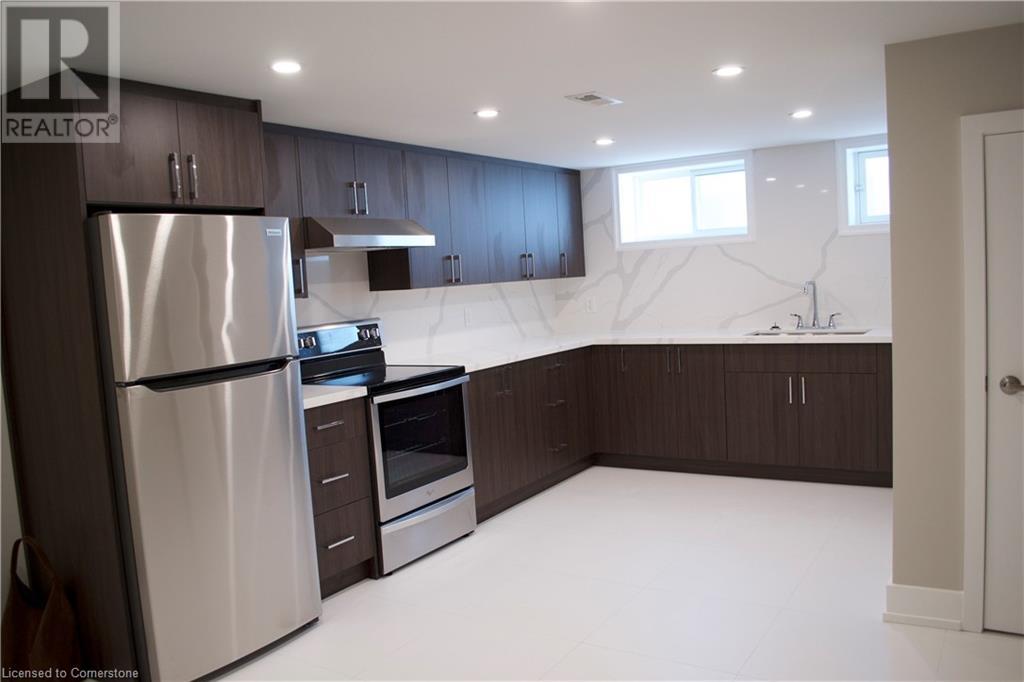 2043 CHURCHILL Avenue, burlington, Ontario