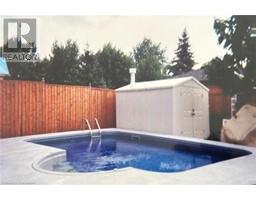 2312 MALCOLM Crescent, burlington, Ontario