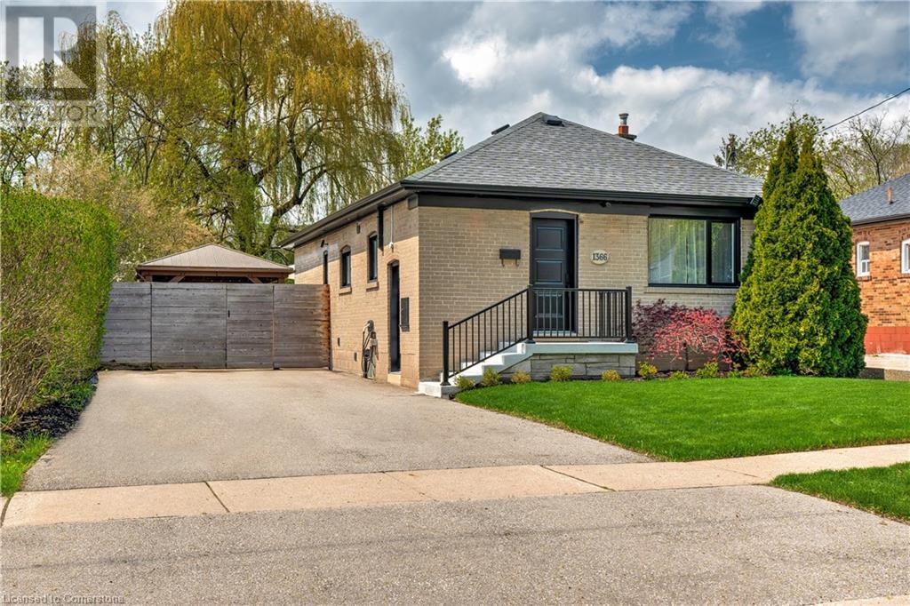 1366 AUGUSTINE Drive, burlington, Ontario