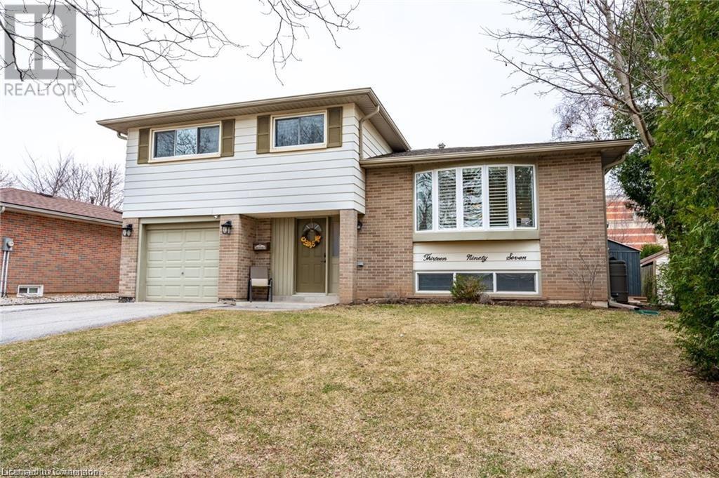 1397 ALLANGROVE Drive, burlington, Ontario