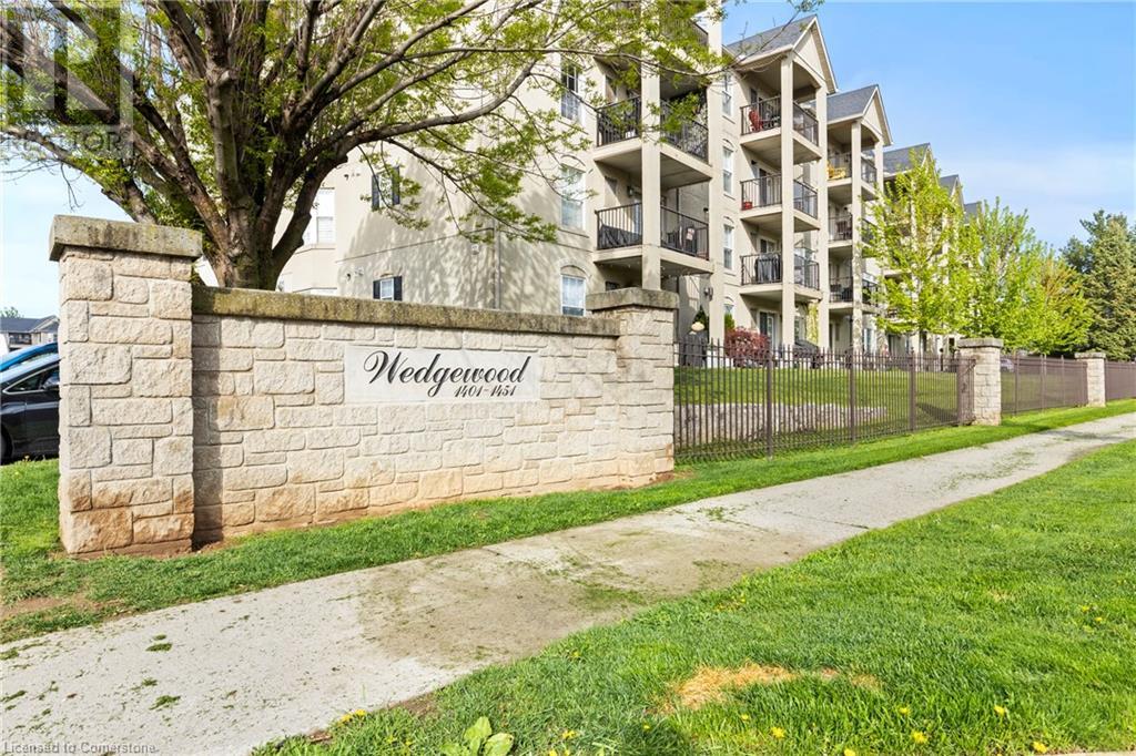 1431 WALKERS Line Unit# 103, burlington, Ontario