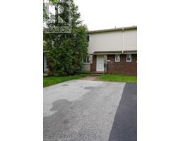 548 SHERATON Road Unit# 40, burlington, Ontario