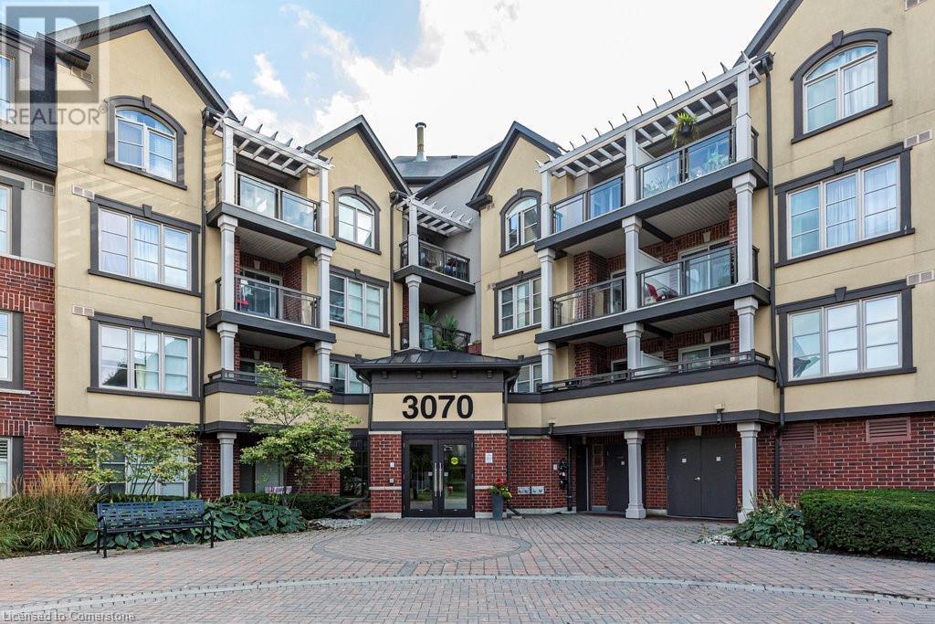 3070 ROTARY Way Unit# 401, burlington, Ontario