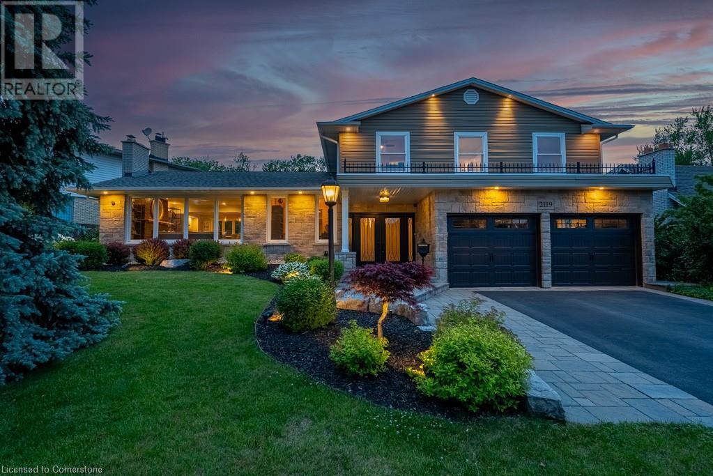2119 AGINCOURT Crescent, burlington, Ontario