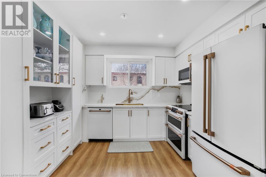 621 FRANCIS Road, burlington, Ontario