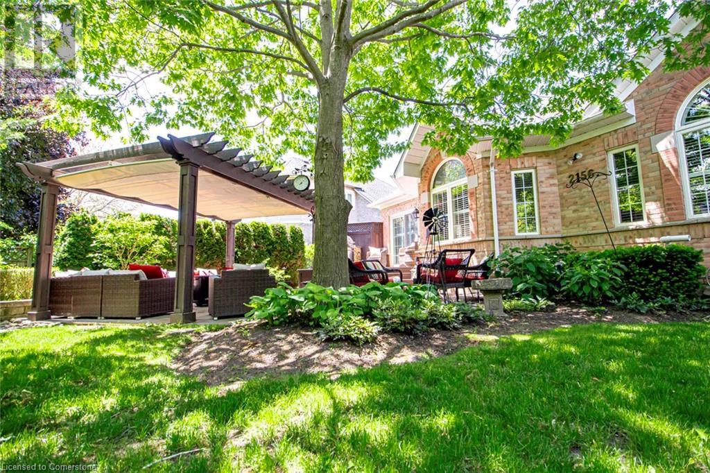2156 COUNTRY CLUB Drive, burlington, Ontario