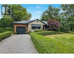 843 EAGLE Drive, burlington, Ontario