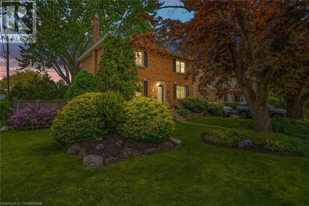 605 EMERALD Street, burlington, Ontario