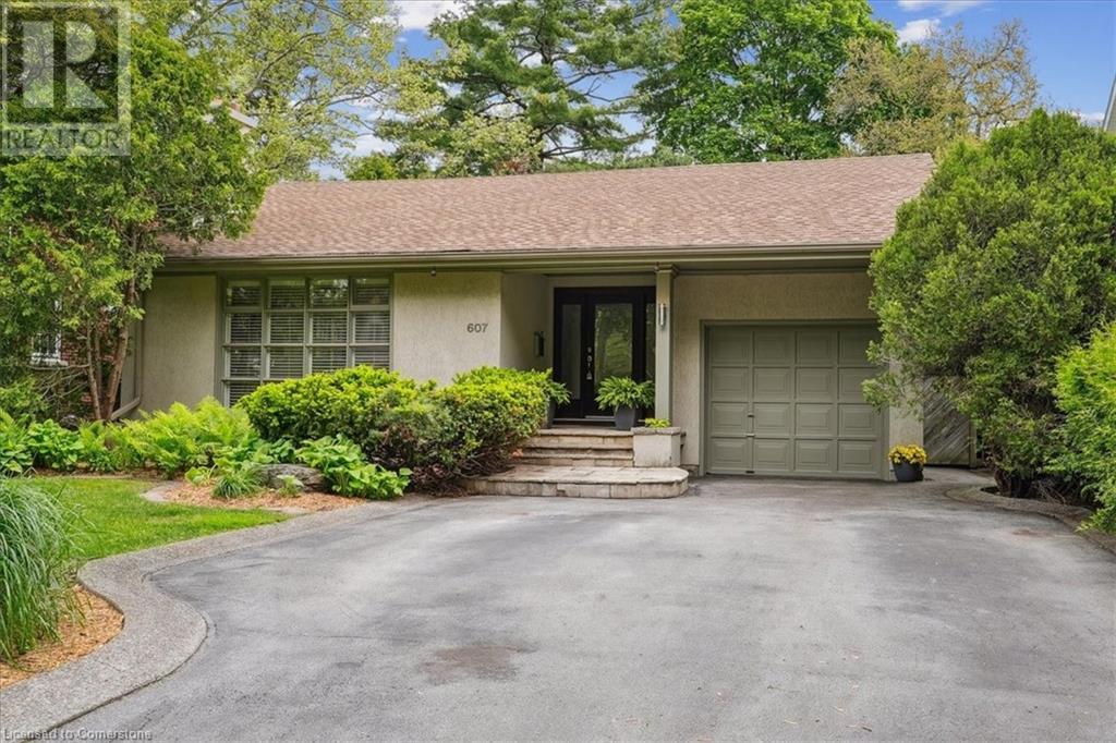 607 HURD Avenue, burlington, Ontario