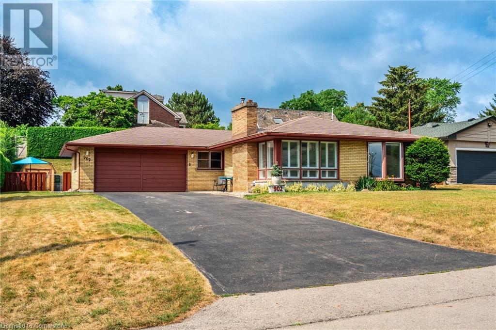 902 NORTH SHORE Boulevard W, burlington, Ontario
