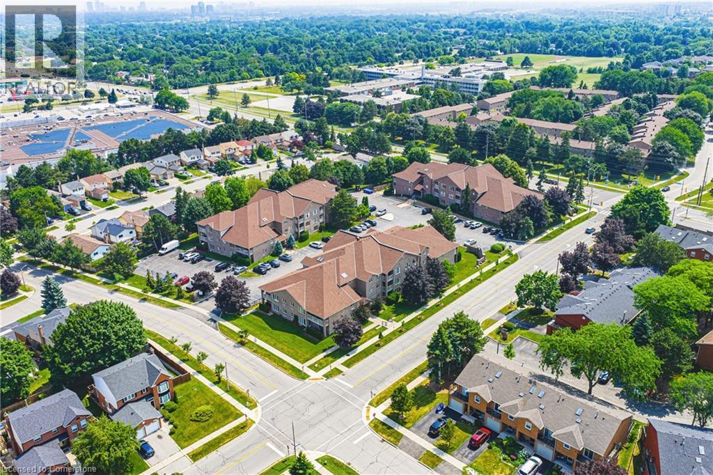 3050 PINEMEADOW Drive Unit# 6, burlington, Ontario