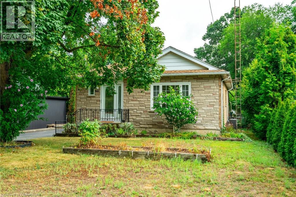 961 DANFORTH Avenue, burlington, Ontario