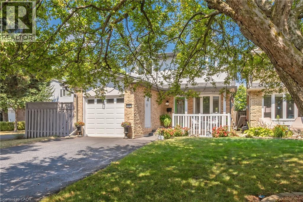2407 HEMLOCK Court, burlington, Ontario