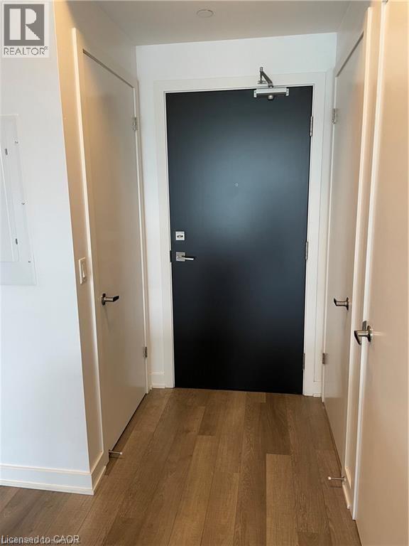 5220 DUNDAS Street Unit# 412, burlington, Ontario