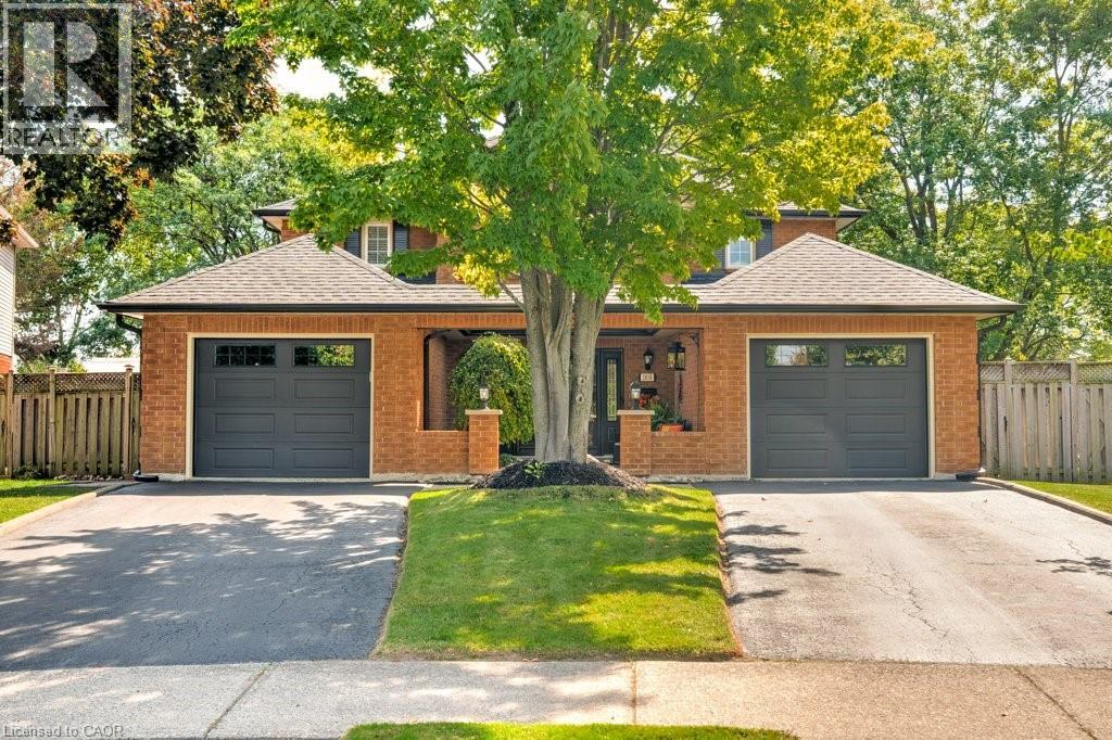 2010 WINDY OAKS Drive, burlington, Ontario