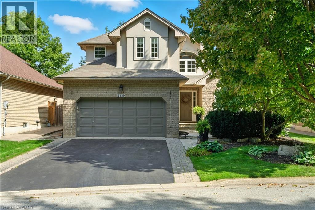 2139 BUSHTRAIL Court, burlington, Ontario