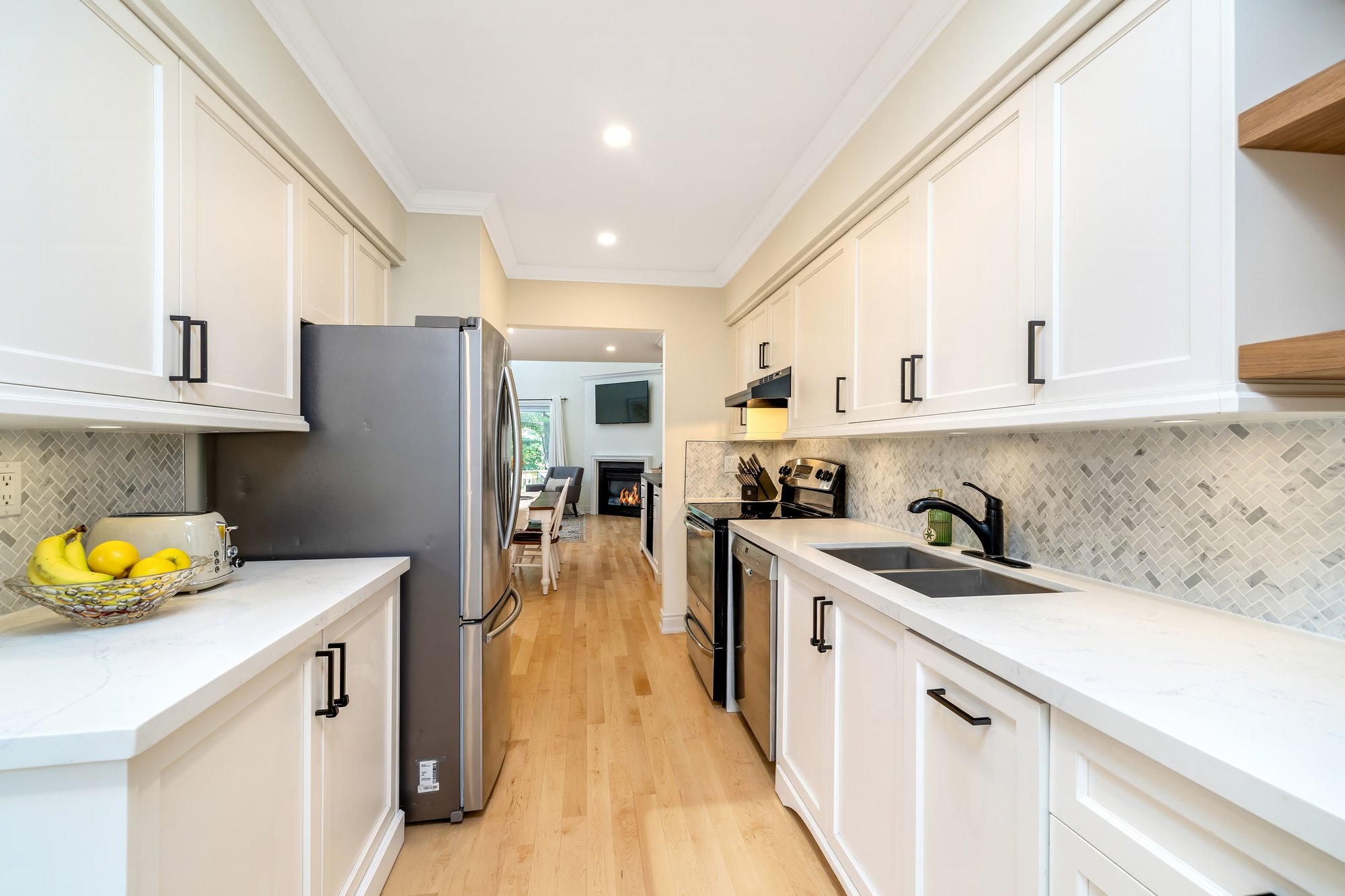 218-2110 Cleaver Avenue, Burlington, Ontario   - Photo 11 - RP6594120513